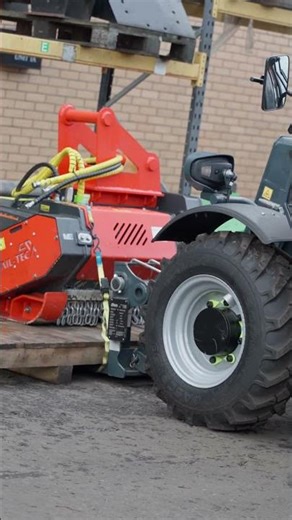 Magni 3.6 Telehandler in action! #forestry