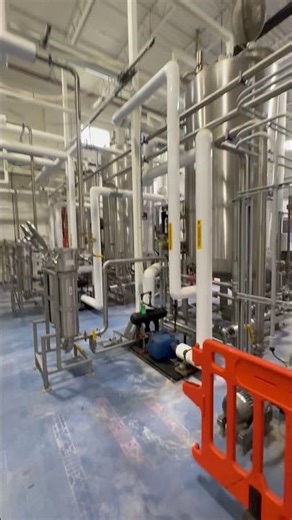 Sani-Matic Single Clean-in-Place CIP System, 1,054 Gal Vertical Tank