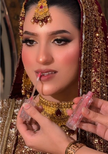 Stunning Wedding Makeup Makeover by Kashee