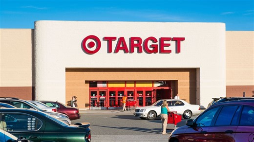 Target facing battle with workers demanding to be paid up to $2k for 30 min walk