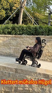 🎁 Mehr Freiheit im Alltag – der Easwe B10 Elektrorollstuhl Erlebe Mobilität neu: leicht, bequem und mühelos unterwegs. ✨ Top-Features auf einen Blick: • 400W Power-Motoren – stark auf jedem Untergrund, leise & IPX5 wassergeschützt • Bis zu 48 km Reichweite – optional Doppelakku, flugzeugtauglich • Smartes LCD-Bedienfeld – einfache Steuerung & IP66 wasserdicht • Ultraleicht: 18 kg – stabil, bis 113 kg belastbar, schnell faltbar • Sicher & komfortabel – Bremssystem, Anti-Kipp-Räder, LED, ergonomi