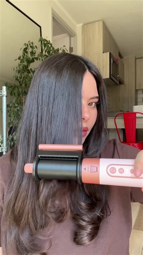 Transforma tu cabello con AirMax Pro y accesorio anti-frizz