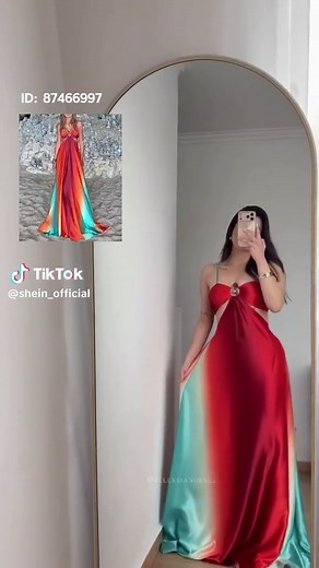 When the pics don't do 'em justice 🤩 Which fit is turning online obsessions into IRL style wins? 👇 IG:allexssandra__ Search