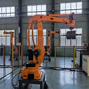 [Hot Item] an Industrial Robot with a Load of 180kg Is Used for Palletizing
