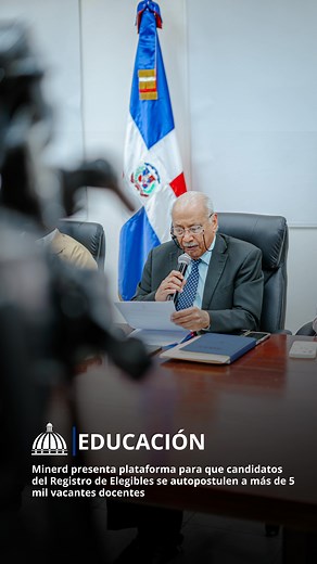 Como parte de nuestro compromiso con la transparencia y la eficiencia, en el Ministerio de Educación estamos poniendo en marcha una innovadora plataforma virtual que permitirá a los candidatos del Banco de Elegibles autopostularse a las vacantes docentes disponibles para el año escolar 2025-2026. 🖥️📚 Más de 6,800 aspirantes podrán optar por 5,153 plazas en todo el país, eligiendo las oportunidades que mejor se adapten a su perfil y contexto familiar. Esta iniciativa, impulsada por nuestro mini