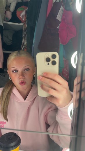 sourpatchblueraspberry (@sourpatchblueraspberry)’s videos with original sound - 11:11