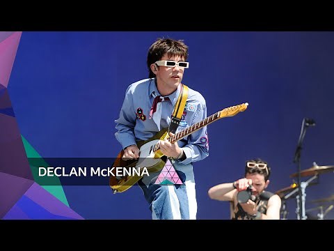 Declan McKenna - British Bombs (Glastonbury 2022)