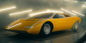 Lamborghini Faithfully Recreated the 1971 Countach LP 500