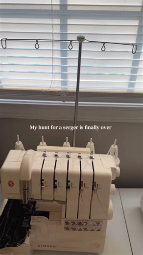 Fb marketplace find ! a SINGER 14T968DC Serger #serger #sewing #sewingbeginner #sewingmachine