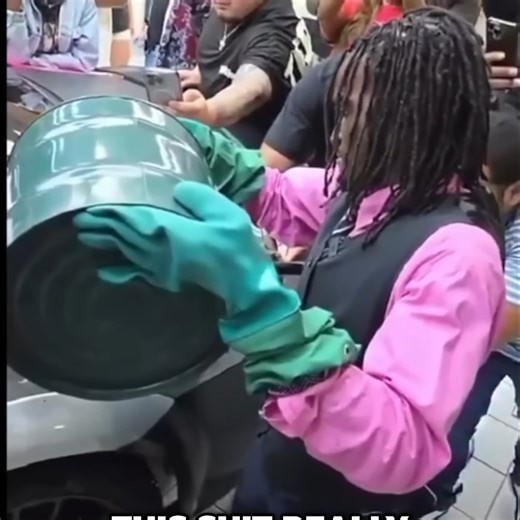 18K views · 59K reactions | Build somethin’ real, then vanish like Wi-Fi in the hood!  #EddieGriffinUnleashed | Edward Griff | Facebook