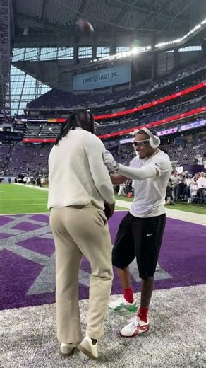 Justin Jefferson 🤝 Brandon Marshall