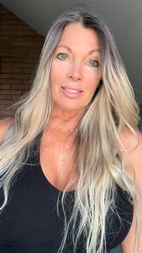 1.1K views · 207 reactions | Today we are doing #smokeyeye oooh aghhh ️   # #makeup #tutorial #eatmeatbehappy #kemminnick #swedishbikinichef #foodblogger #livingthedream #comedy #food is #love #swedishbikinichef #foodporn #grwm | Kem Minnick | Facebook