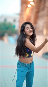 20K views · 1.1K reactions | Tujhko na dekhu toh ji ghabrata hai dekh ke tujko dil ko meri chain ata hai trending dance video viral #reels #viral #dance | আমি আছি তোমার পাশে | Facebook