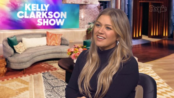 Kelly Clarkson Moved to N.Y.C. Because She Needed a ‘Fresh Start,’ Was ‘Unhappy’ in L.A. for Years (Exclusive)