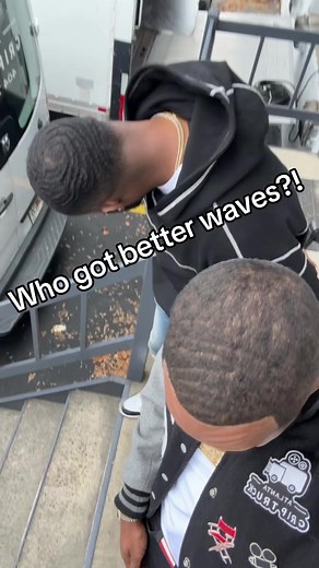 Who waves better?!