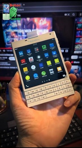 BlackBerry Passport Review in 2026 | The Most Unique Square Smartphone! #blackberry #shorts