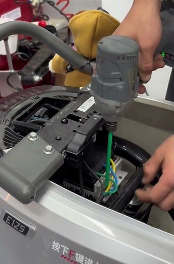 Segway E110 / E125 Motherboard Speed Up Tutorial #segwayninebot #segway #segwaye125 #e125 #e110