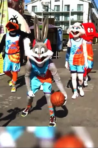 Videos de Toon Squad. 🐰🫴🏻🏀 (@oficial._toon_squad_) con “sonido original - Toon Squad. 🐰🫴🏻🏀”