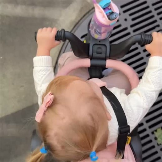 Robsten Updates on Instagram: "New videos of Baby E!🫶🏻 {K}"