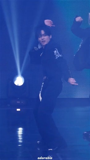 [리노] 신선놀음 (DIVINE) / 스트레이 키즈 서울 콘서트 DAY5 / Stray Kids World Tour 〈RUN IT SEOUL〉