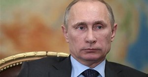 Πούτιν σε Ποροσένκο: Η Ουκρανία να μην εφαρμόσει καμία συμφωνία σύνδεσης με την ΕΕ