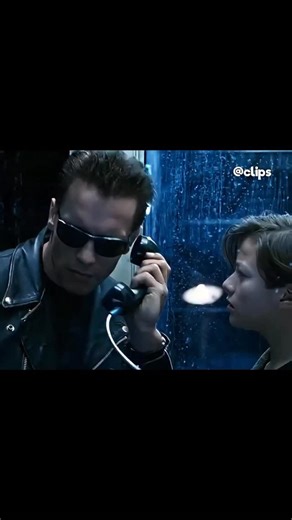 CLIPS | 💀 Interesting fact: Terminator 2 (1991) — To create the “liquid metal” T-1000 without modern CGI, the production team used a mix of... | Instagram
