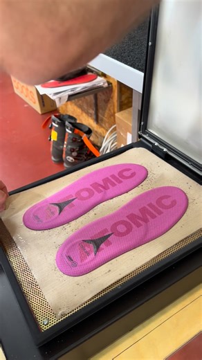 SPORT H&N Bootfitting & Ski-Tuning Experts on Instagram: "Every skier knows: performance starts inside the boot! The ATOMIC Tech Insole by SIDAS is 100% customisable Shaped to your foot, built for precision, grip and control. Less bulk, more response. Feel the difference in every turn. #sporthun #skiracing #bootfitting #atomic"