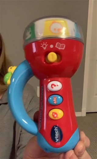 Watch A review of this first flashlight on Amazon Live