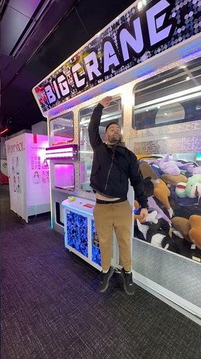 Can You Actually Win at Japan's Biggest Claw Machine? #clawmachine