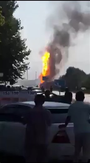 seguteniente de Eleazar Fernández on Instagram: "Un caso especial de explosión es lo que conocemos como BLEVE (Boiling Liquid Expansion Vapor Explosion) que traducido significa la explosión por expansión del vapor de un líquido en ebullición"