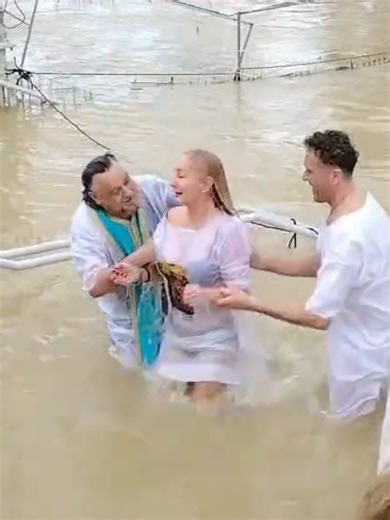 Ex-Muslim's Journey to Baptism and Faith in Christ