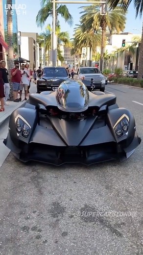 809K views · 11K reactions | This is the RAESR Tachyon Speed. A fully electric car that comes with a minimum of 1500HP that looks straight out of a sci-fi movie 勞 Supercar Blondie | UNILAD Tech | Facebook