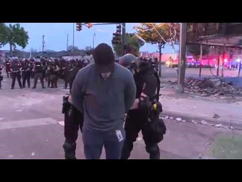 CNN reporter arrested: Omar Jiminez arrested on live TV covering George Floyd protests | ABC7