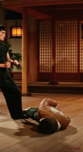 One Kick. One Spin. One Second. — Bruce Lee Broke That Man's Whole Life 😭