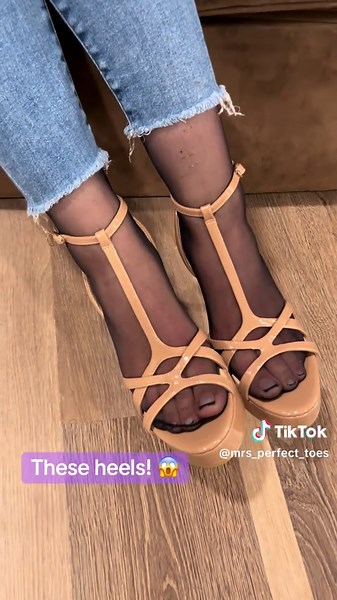#fashiontiktok #feet #heels #jessicasimpson #jessicasimpsoncollection