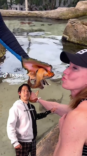 FitwifeJewels (@fitwifejewels) - Unforgettable Family Vacation Moments and Ocean Dares