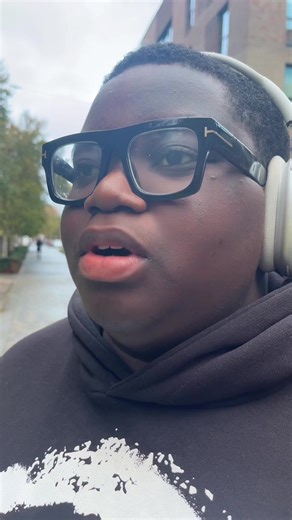 #ukskits #comedyskit #comedysketch #shyguy #ukcomedy #london #jobs #vaccancies #gumtree #indeed #careeradvice #career #careermode