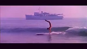 💪🏻"Muscle Beach Party" Surfing Holiday 1964 🏄🏻‍♂️ This is the second of seven beach party films produced by American International Pictures, starring Frankie Avalon and Annette Funicello. It was directed by William Asher, who also helmed four other movies in the series. Dick Dale and the Del-Tones perform musical numbers alongside Stevie Wonder, who, at just thirteen, makes his film debut under the name “Little Stevie Wonder.” Cast Frankie Avalon as Frankie Annette Funicello as Dee Dee John 