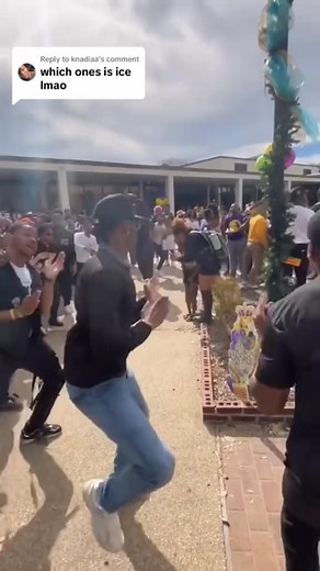 #stitch with @Lady of Namek meanwhile we couldnt even cuss or hold a drink in letters back in my day lol | The Baddest Mitch