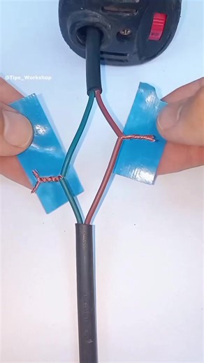 3.1M views · 30K reactions | #tooltips #tooltour #Toolcraft #diy #ironcutting #cutting #reelsviral #reelsfb #machinery #machine #construction #heavyequipment #equipment #heavymachinery #engineering #manufacturing #excavator #agriculture #construction #equipment #industrial #industry #farming #technology #tools | Tips Workshop | Facebook