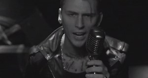Machine Gun Kelly ft. Lzzy Hale - Spotlight