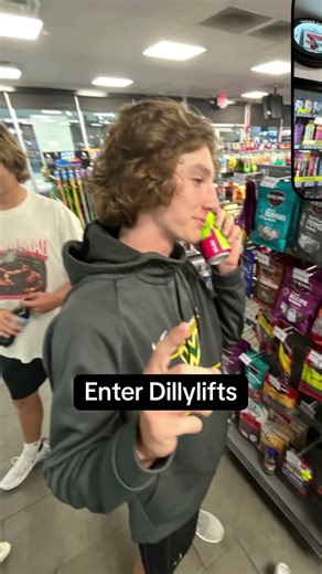 Proper squat #gym #shorts #squat