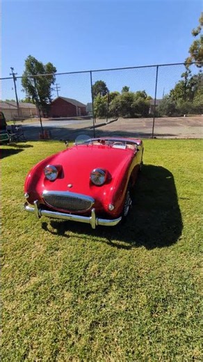 1960 Austin-Healey Sprite Mk I "Bugeye" (Red)
