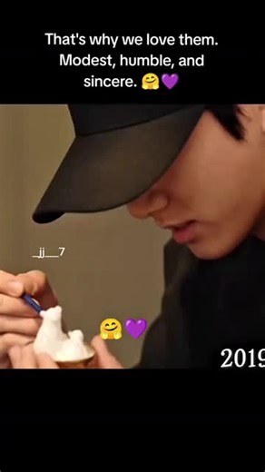 bts billioniers become happy by small gifts, that why we love them💜