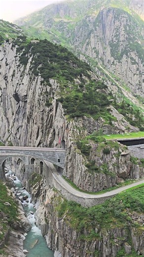 This Via Ferrata Crosses the DEVIL'S BRIDGE 🇨🇭