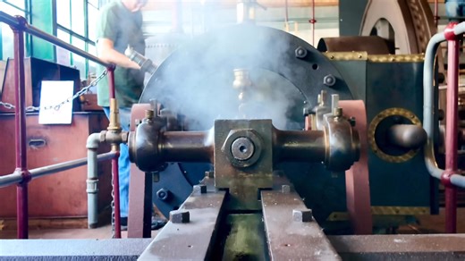 The Stott Mill steam engine. An unusual view of the Stott mill engine running yesterday with Mr B ****ing over proceedings! | Anson Engine Museum