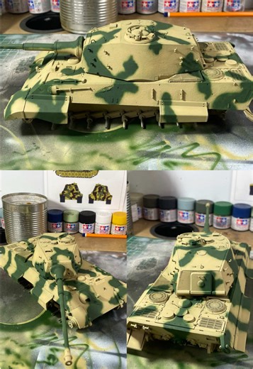 The Ambush Camoflauge is starting to take shape, brown next!#ww2 #scalemodelling #135scale #tigertank #camoflauge