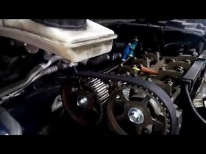 Demontage und Austausch des Zahnriemens bei Ford Focus