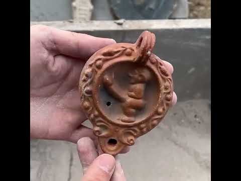 Discovering Ancient Jewels Is a Great Treasure 💎