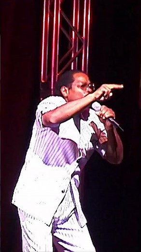 Could It Be I'm Falling In Love (2) | The Spinners | Food & Wine Show | Epcot #thespinners